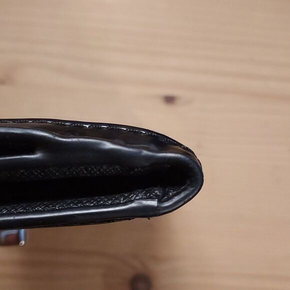 Coach Black and Cream Wallet - Picture 10 of 10